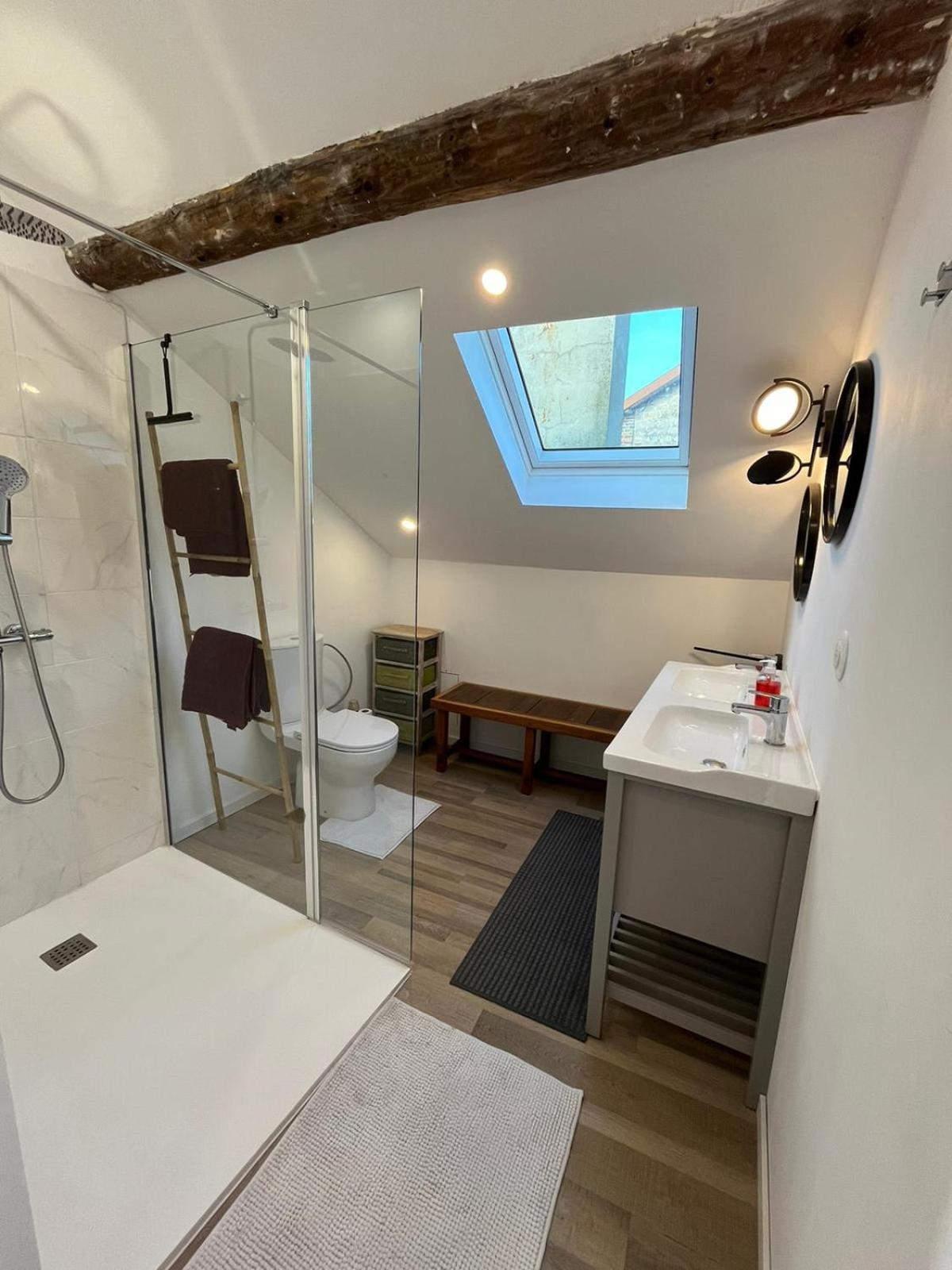 Maison Bord De Marne Pour 10 Personnes Avec Jacuzzi Ferienhaus Châlons-en-Champagne