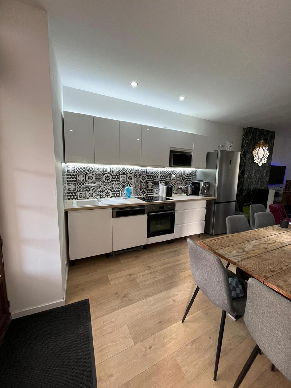 Maison Bord De Marne Pour 10 Personnes Avec Jacuzzi *