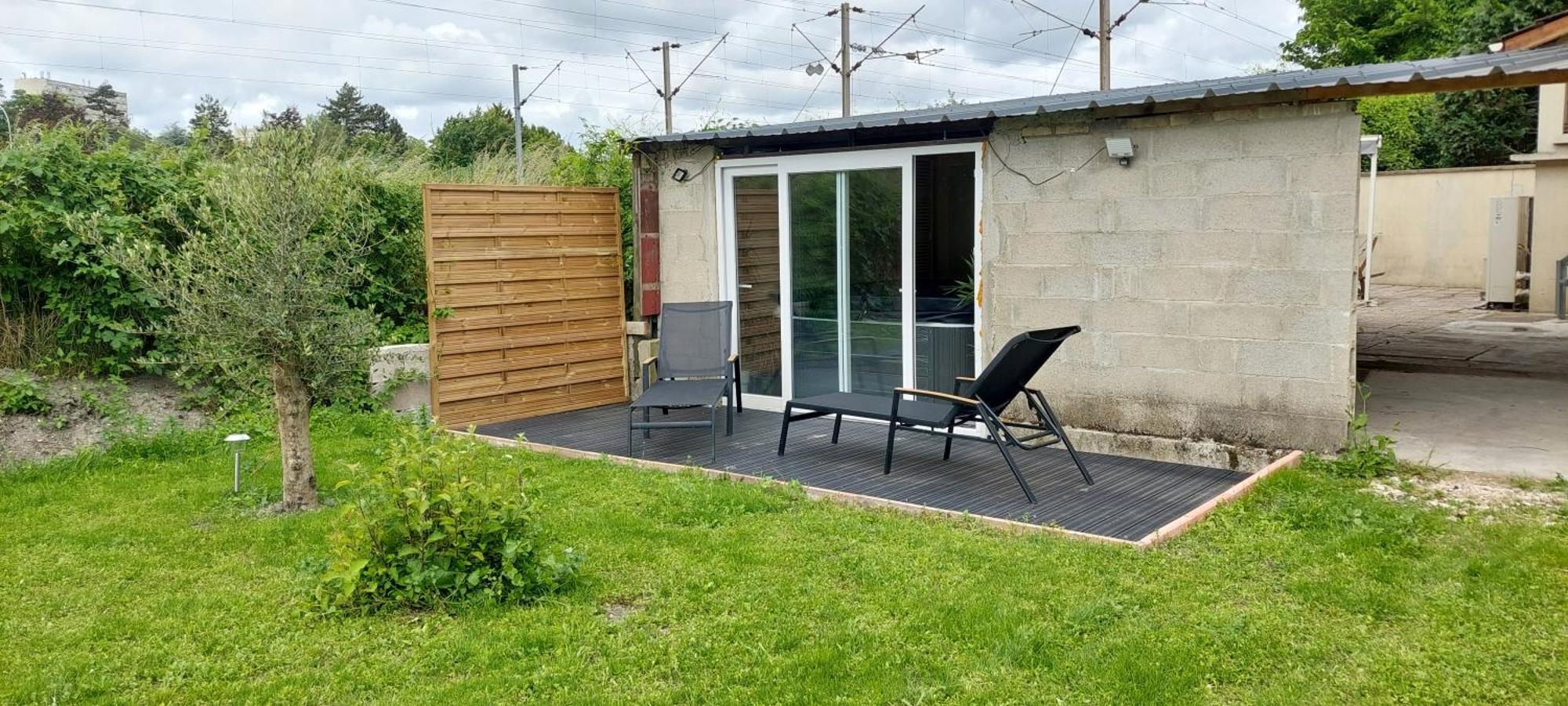 Maison Bord De Marne Pour 10 Personnes Avec Jacuzzi Ferienhaus